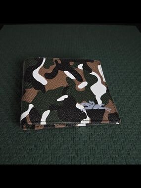 LONGCHAMP Camouflage Bi-Fold Card Wallet